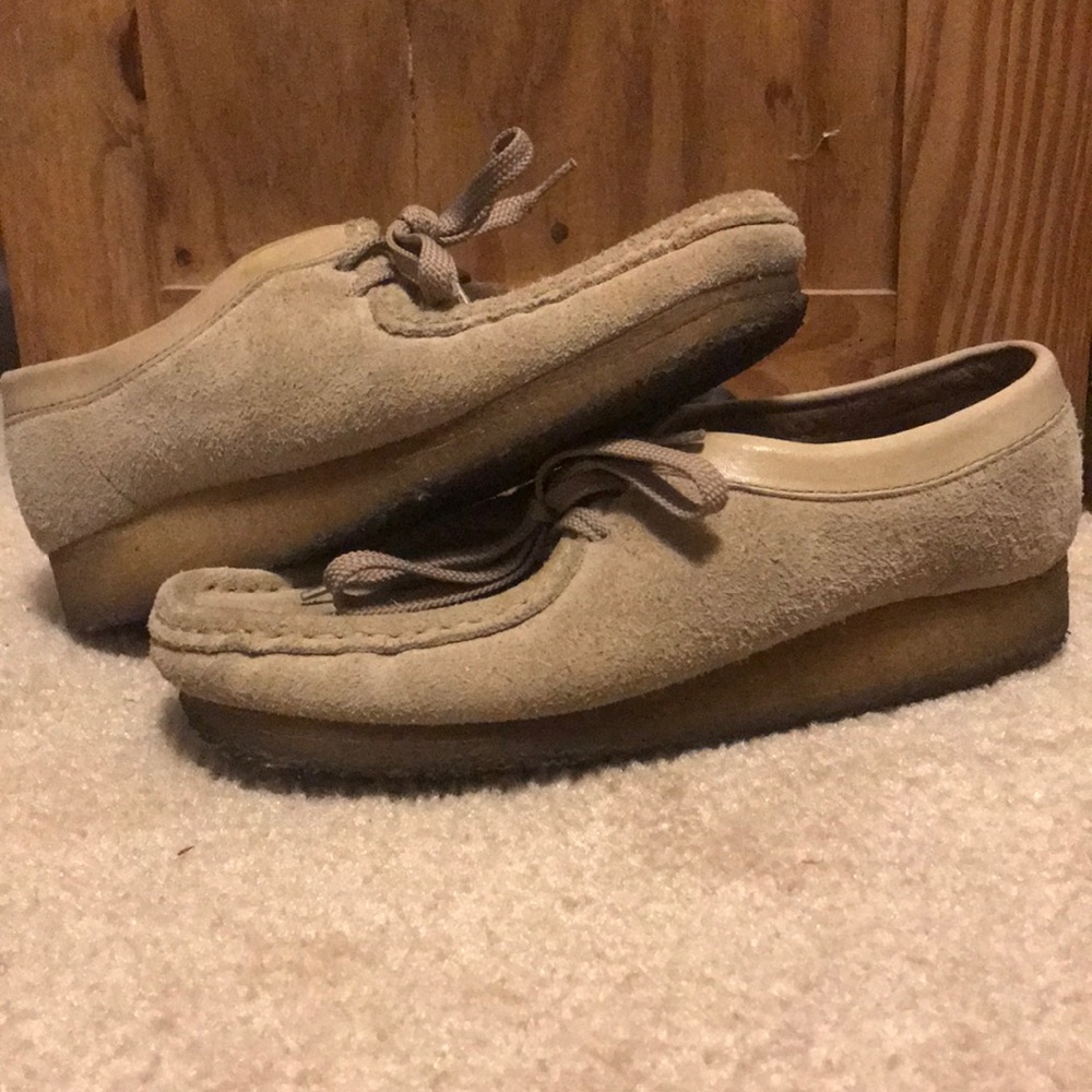 Clark’s Originals Wallabee (Women’s, size 7.5)